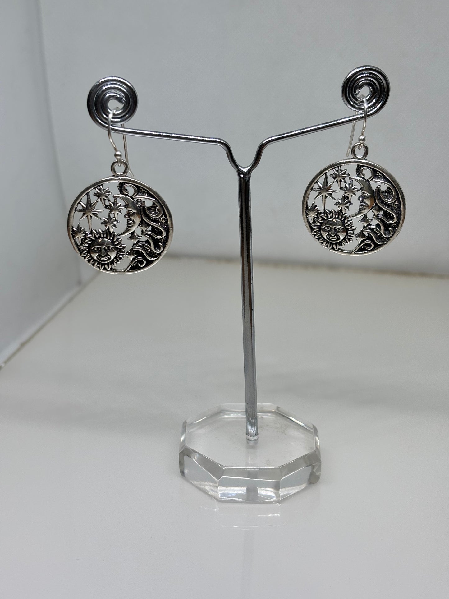 Silver circular Earring