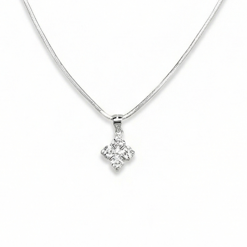Sparkling Flora Silver Pendant & Snake Chain Set